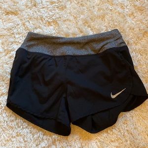 Nike running shorts size xs